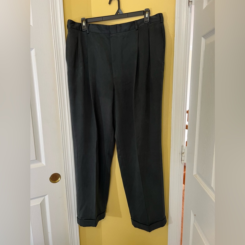 Men’s Off The Cuff  Black Weather Washed Twill Cuffed Hem Pants Size 42